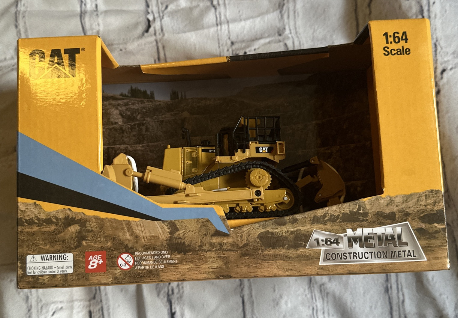 NEW CAT Caterpillar 988H Wheel Loader 1:64 Diecast Model 84654 Diecast Masters