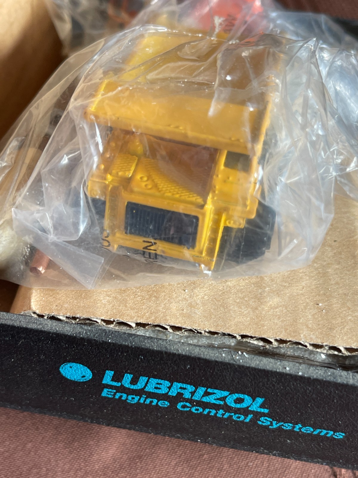 Big Dig Executive Mini Sandbox Construction Zone Earthmover diecast