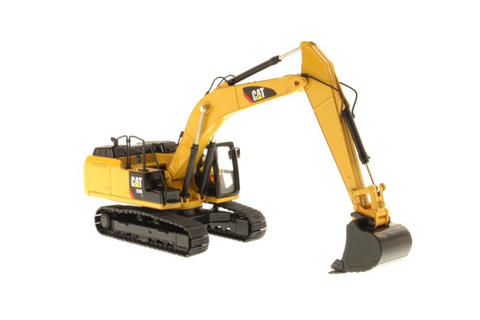 DIECAST MASTERS – CATERPILLAR 336 EH Chain Excavator with Driver and Ca…