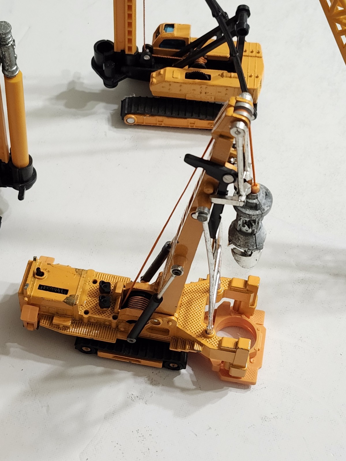 Vintage Hitachi Heavy Equipment Diecast Lot Of 6 Pieces / Cranes Etc.