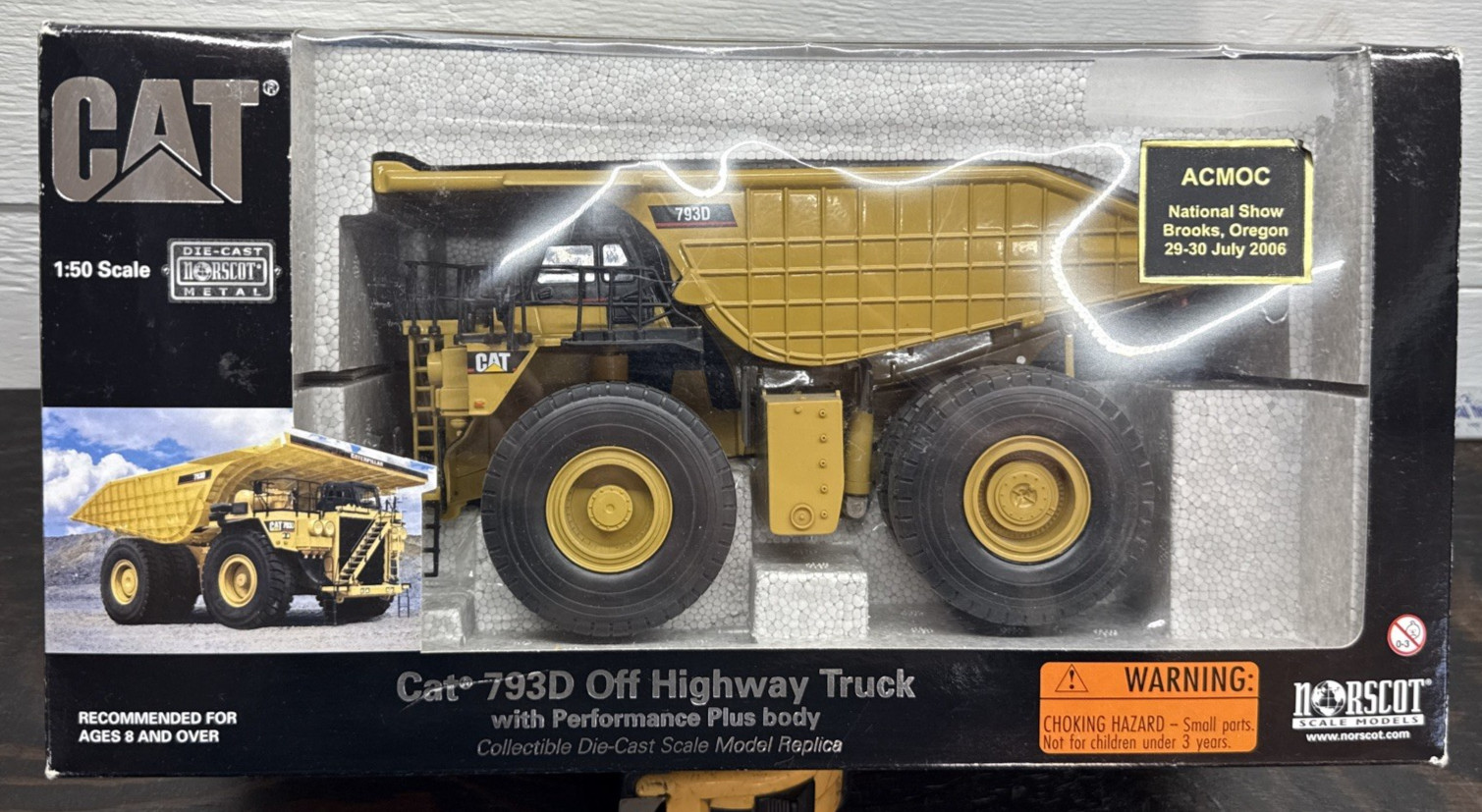 Norscot CAT 793D Off Highway Truck 1:50 Diecast Caterpillar Model 55151