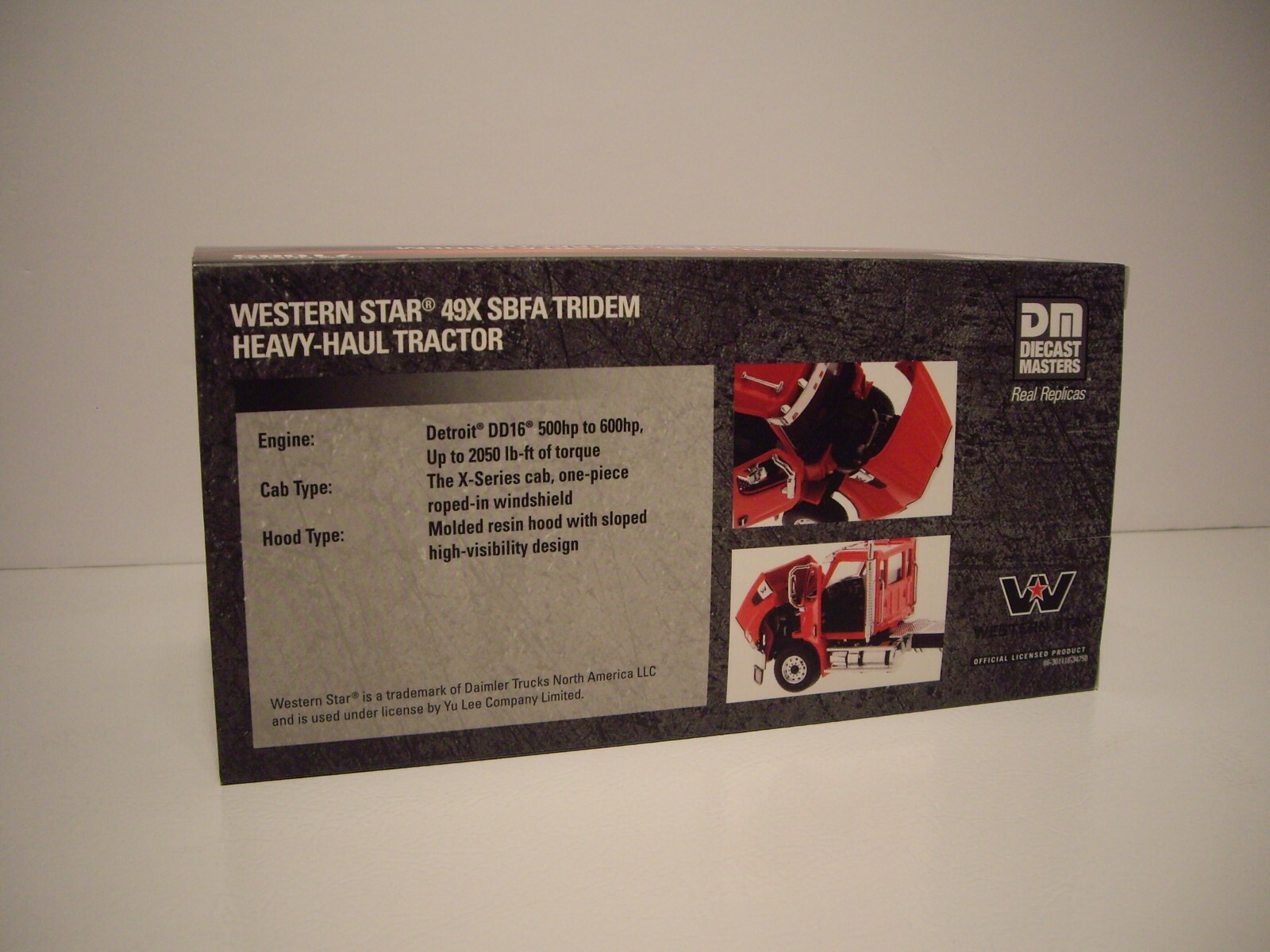 DIECAST MASTER 1/50 VIPER RED TRI-AXLE WESTERN STAR 49X SB SAME AS FIRST GEAR