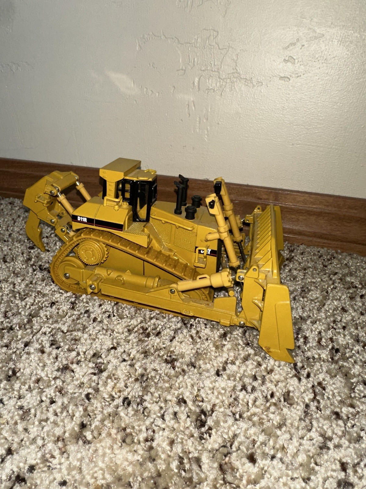 Norscot Group Caterpillar D11R Dozer Diecast