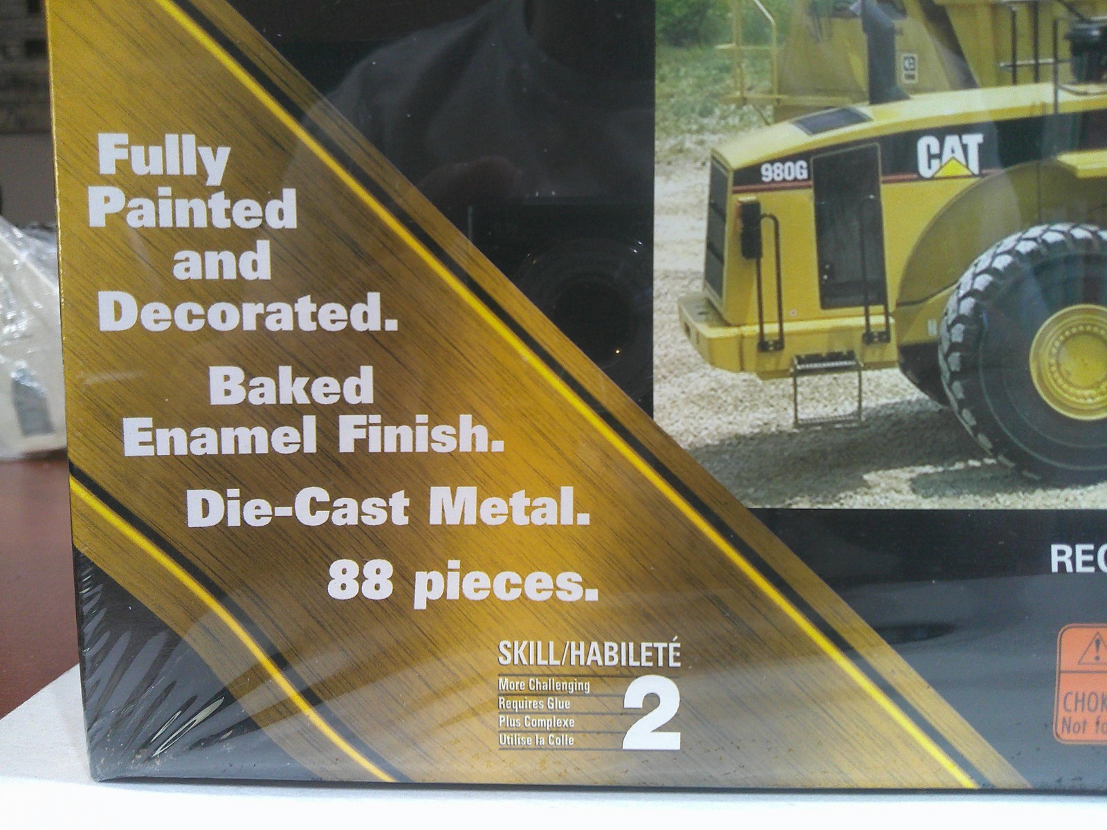 Norscot Construction Model Kit CAT 980G Wheel Loader 1:50 Yellow Sealed
