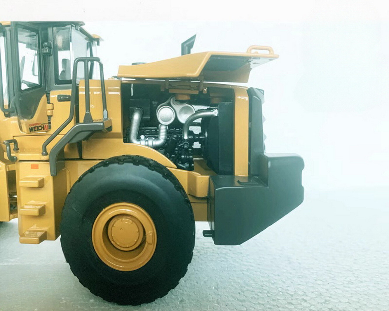 1/35 Scale LOVOL FL980K Wheel Loader DieCast Model Collection Toy Gift