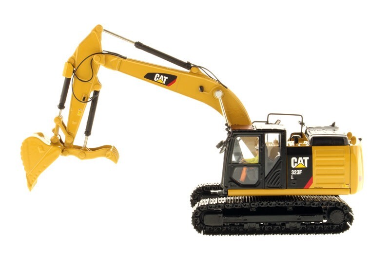 Cat 323F Excavator with Thumb – Diecast Masters 1:50 Scale Model #85924C New