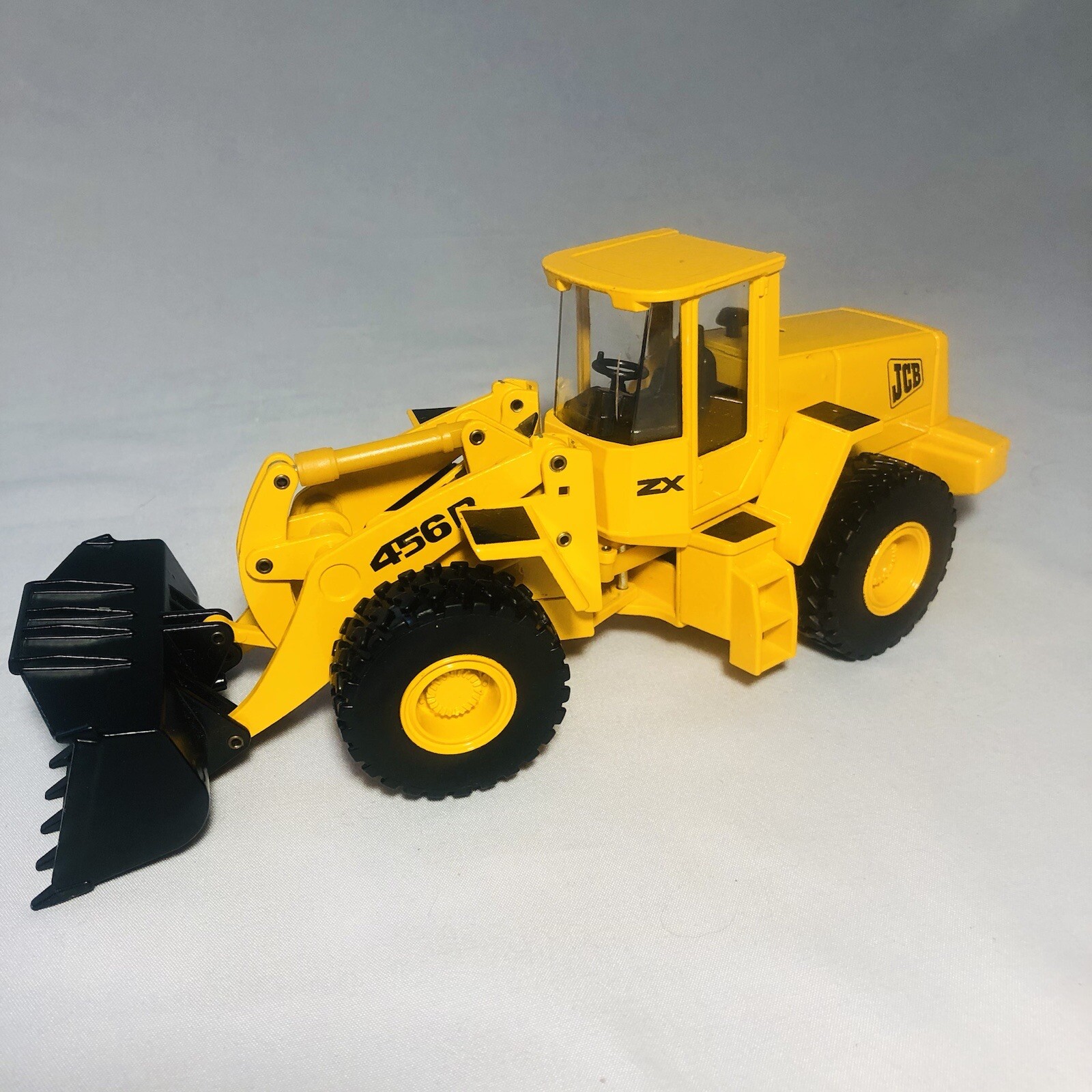 Joal Diecast JCB 456B ZX 456 B 1:35 Scale Metal Model Tractor Loader Yellow