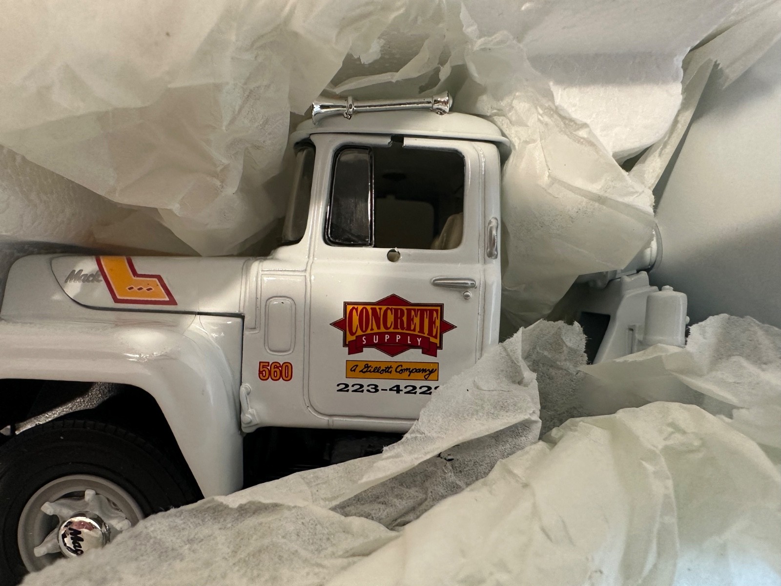 First Gear Mack R-Model Cement Mixer Diecast 1:34 Concrete Supply of Iowa