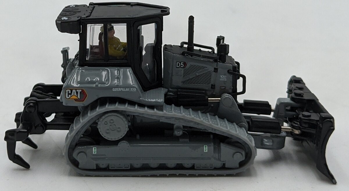 DieCast Masters 85953-BGC 1:87 Caterpillar D5 LGP VPAT Dozer W/Foldable Blade