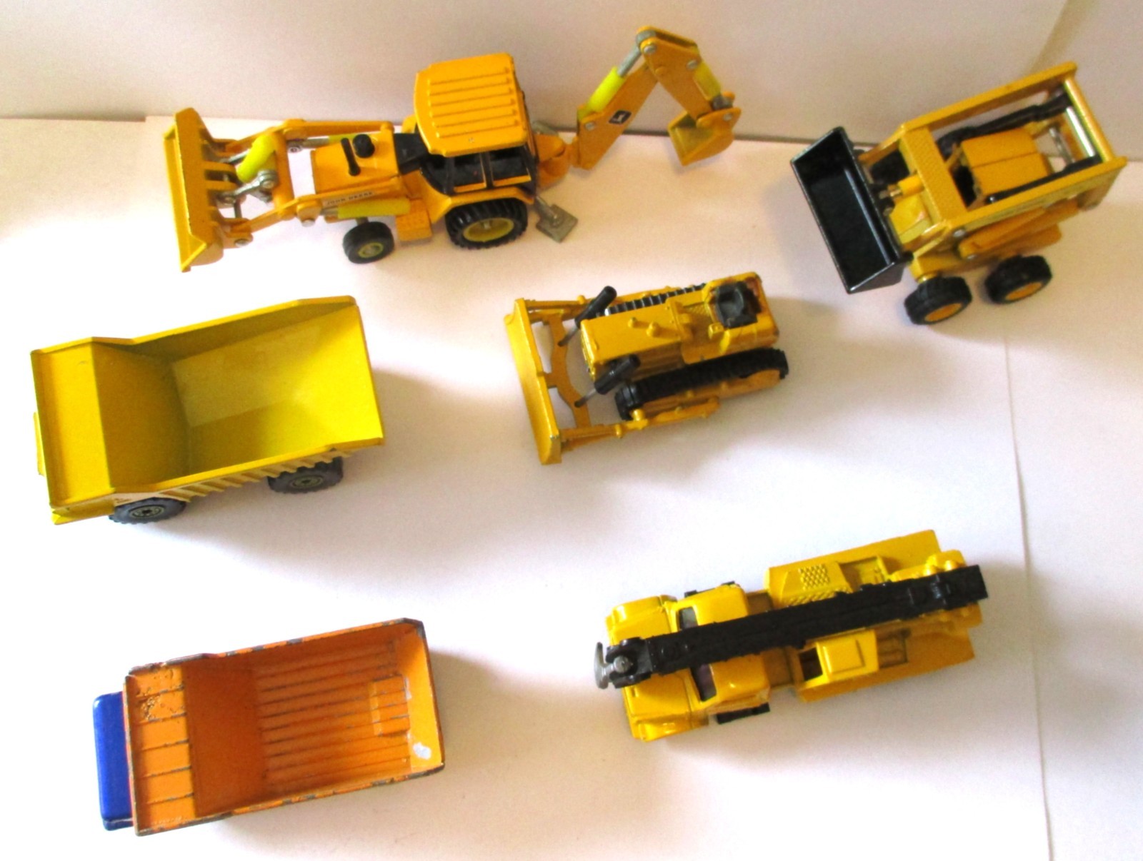 Ertl Lesney YatMing Hot Wheel Majorette John Deere CAT Construction Toy 1/64 Lot