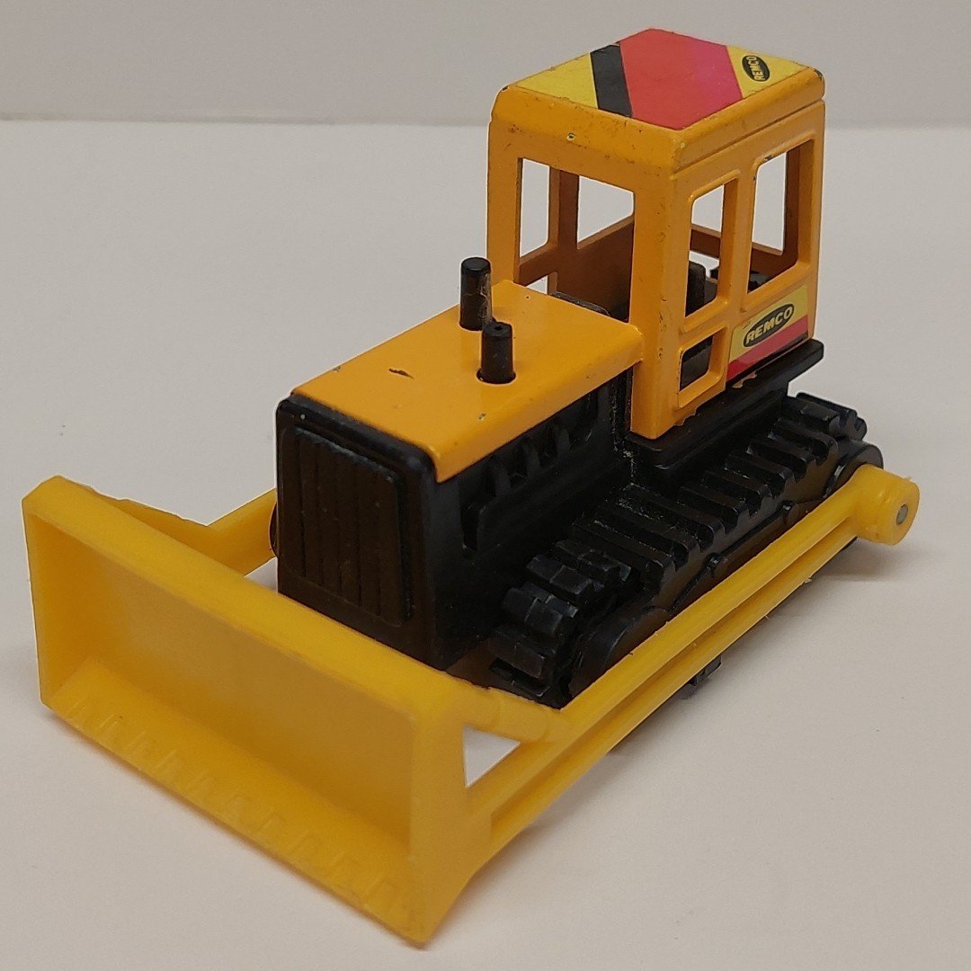 1986 Remco toys vintage bulldozer diecast Plastic Free Shipping