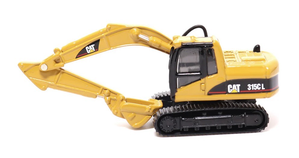 Diecast Masters 84415 Cat CT660 Day Cab Tractor, Lowboy & Excavator 1/87 Scale