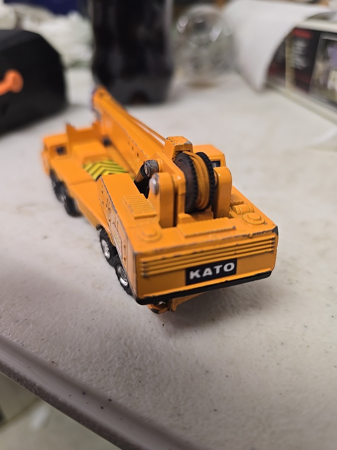 Shinsei Mini Power Model 4124: Mitsubishi Fuso K1300 Truck, Kato Hydraulic NK750