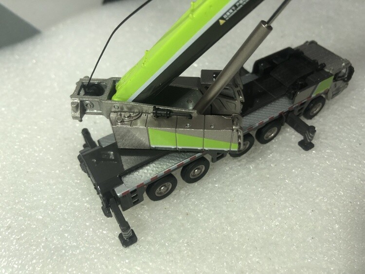 ZOOMLION 1:120 ZAT2000V753 ALL TERRAIN CRANE Construction Machine Diecast Model