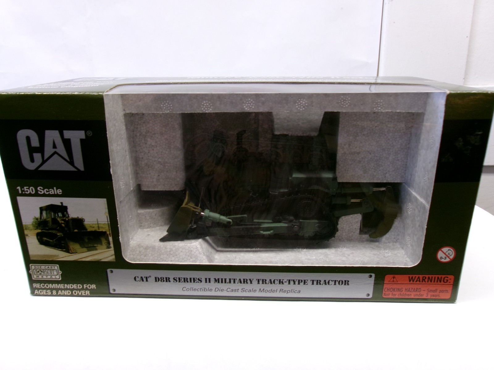 NORSCOT 1:50 scale CAT D8R Series II MILITARY TRACK-TYPE TRACTOR (55110)