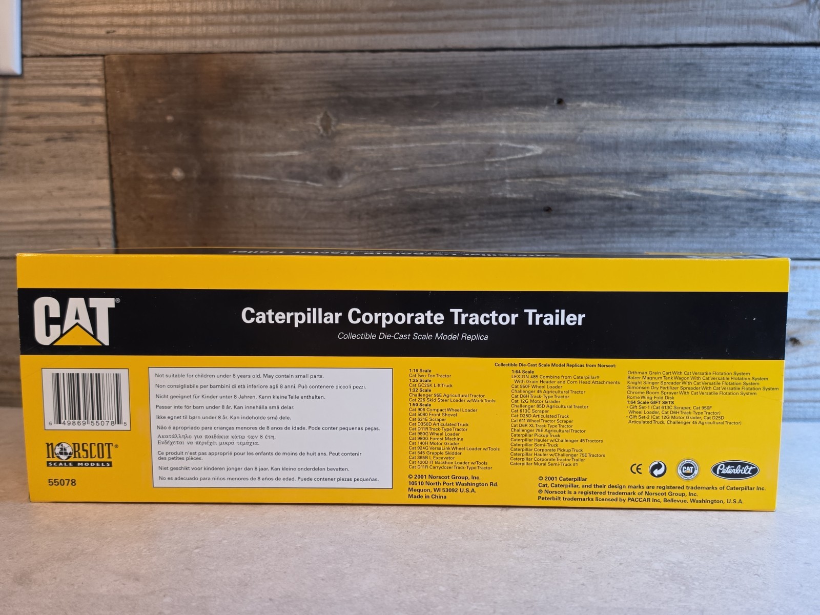 Norscot Die-cast Caterpillar Corporate Tractor Trailer 55078 1/64 Replica Cat