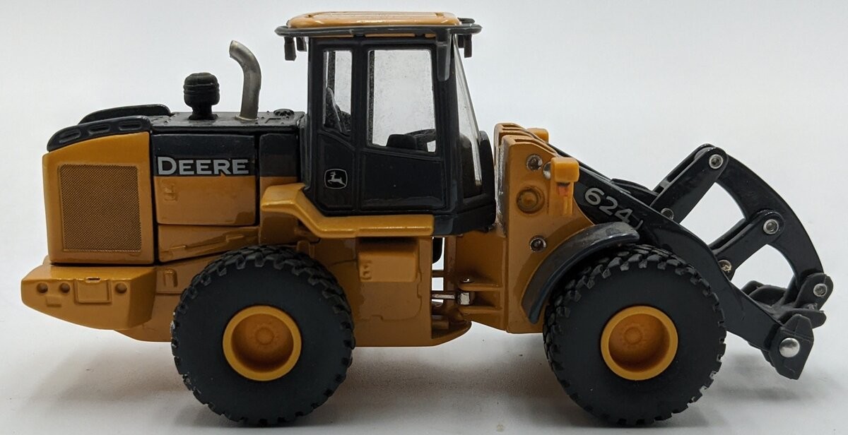Ertl 15954 1:50 Scale John Deere 624J Wheel Loader