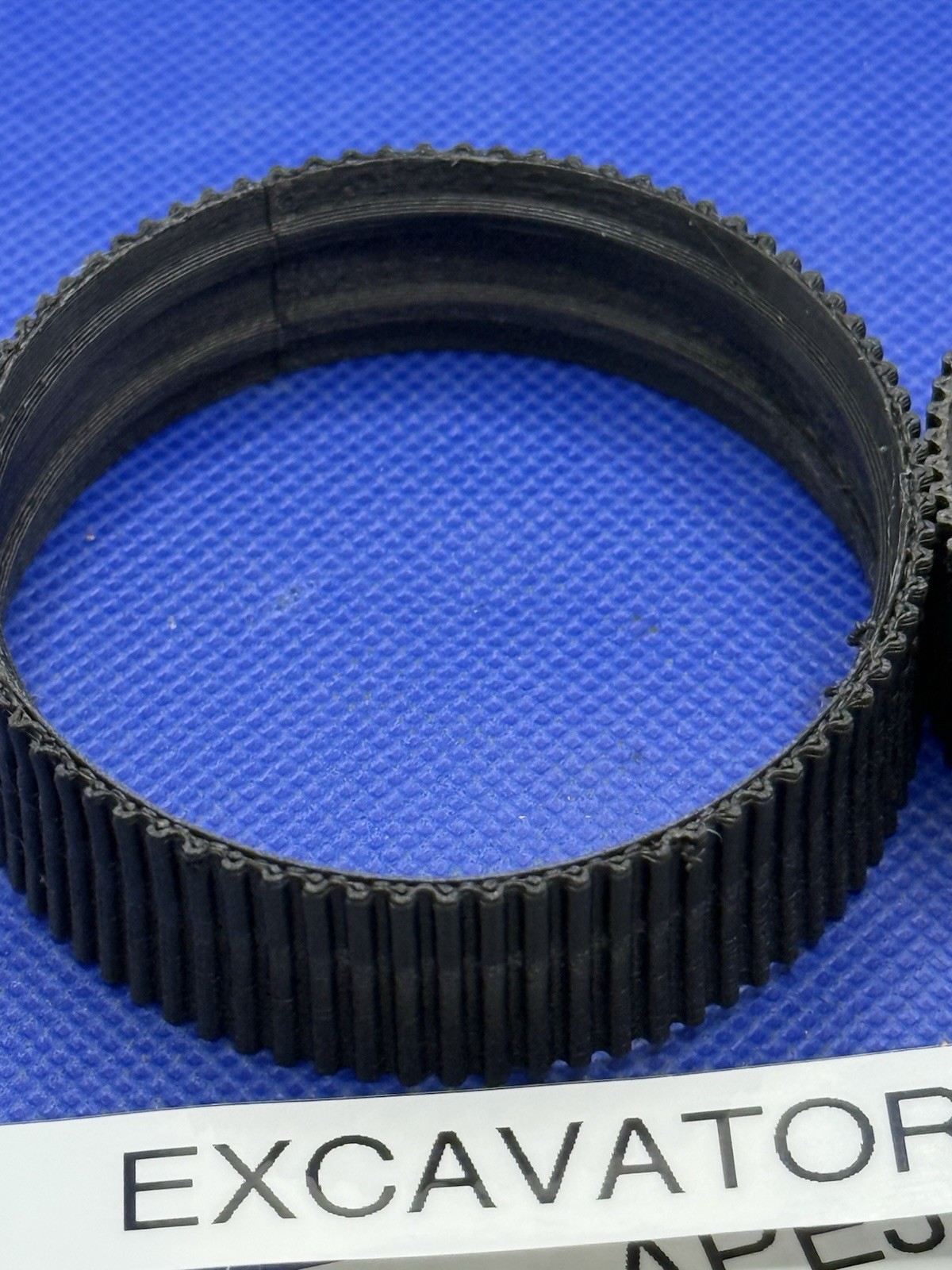 new tracks for ERTL Diecast John Deere 345G LC Excavator Equipment 1/50