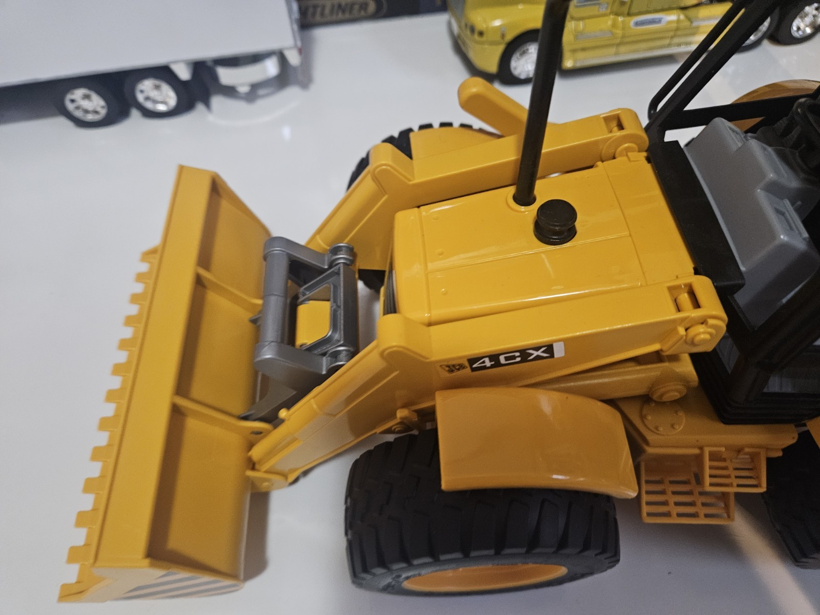 Bruder JCB 4CX Front End Loader Backhoe Plastic Truck Made in Germany