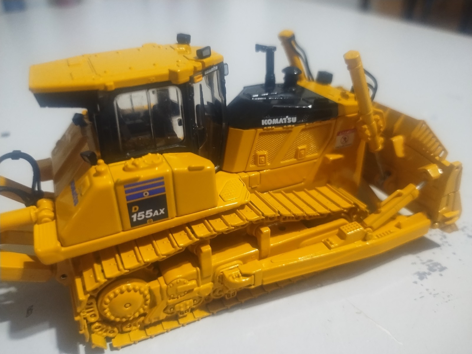 KOMATSU D155AX-8 SIGMADOZER W/ RIPPER 1/64 DIECAST MODEL BY FIRST GEAR 60-0325