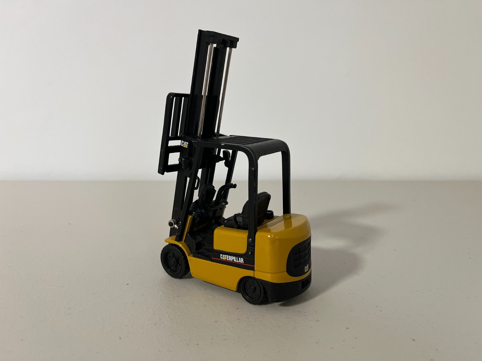 Norscot Caterpillar Cat GP 25K Lift Truck Fork Lift 1:50 Scale Model
