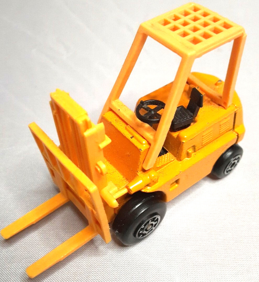 Zylmex Fork Life Truck P315 Forklift Yellow Made in Hong Kong