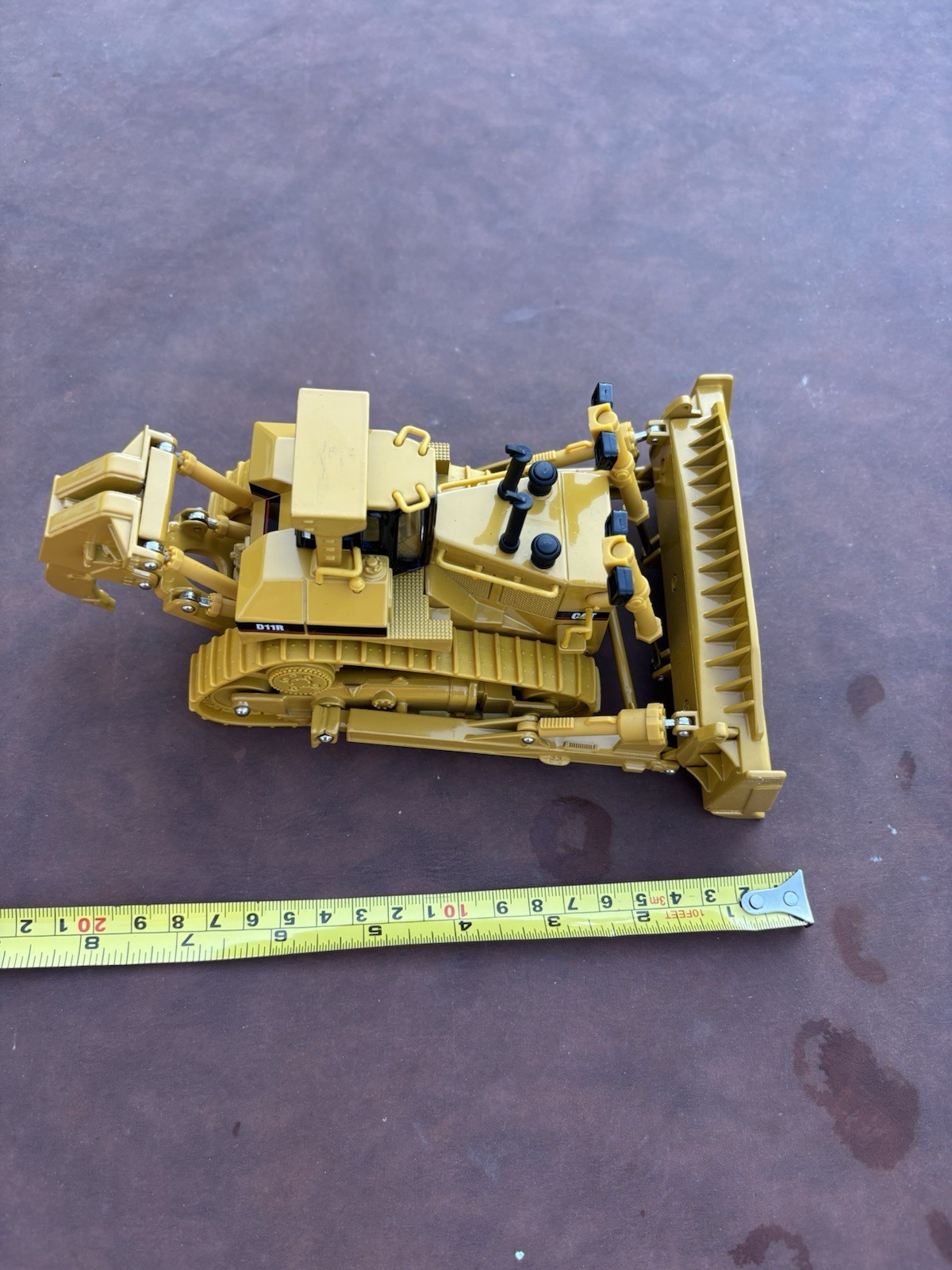 Caterpillar CAT Diecast D11R Dozer w/ Ripper 1:50 Scale Norscot Group
