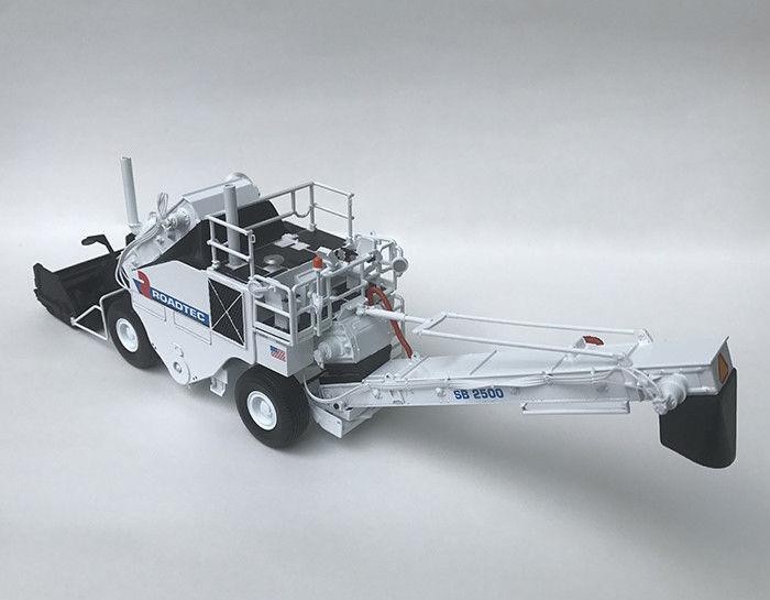 Rare 1/50 Roadtec SB2500 Shuttle Buggy, MIB