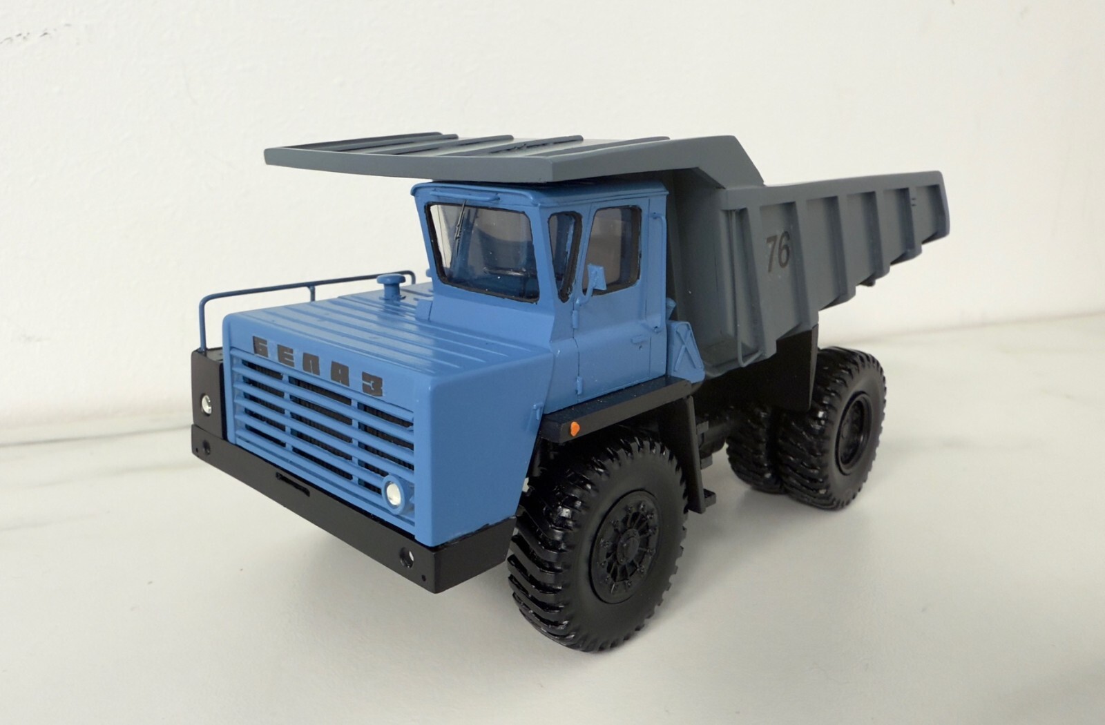 Resin 3D 1/50 BelAZ 540A Dump – Grey – Custom Built by Fankit Models
