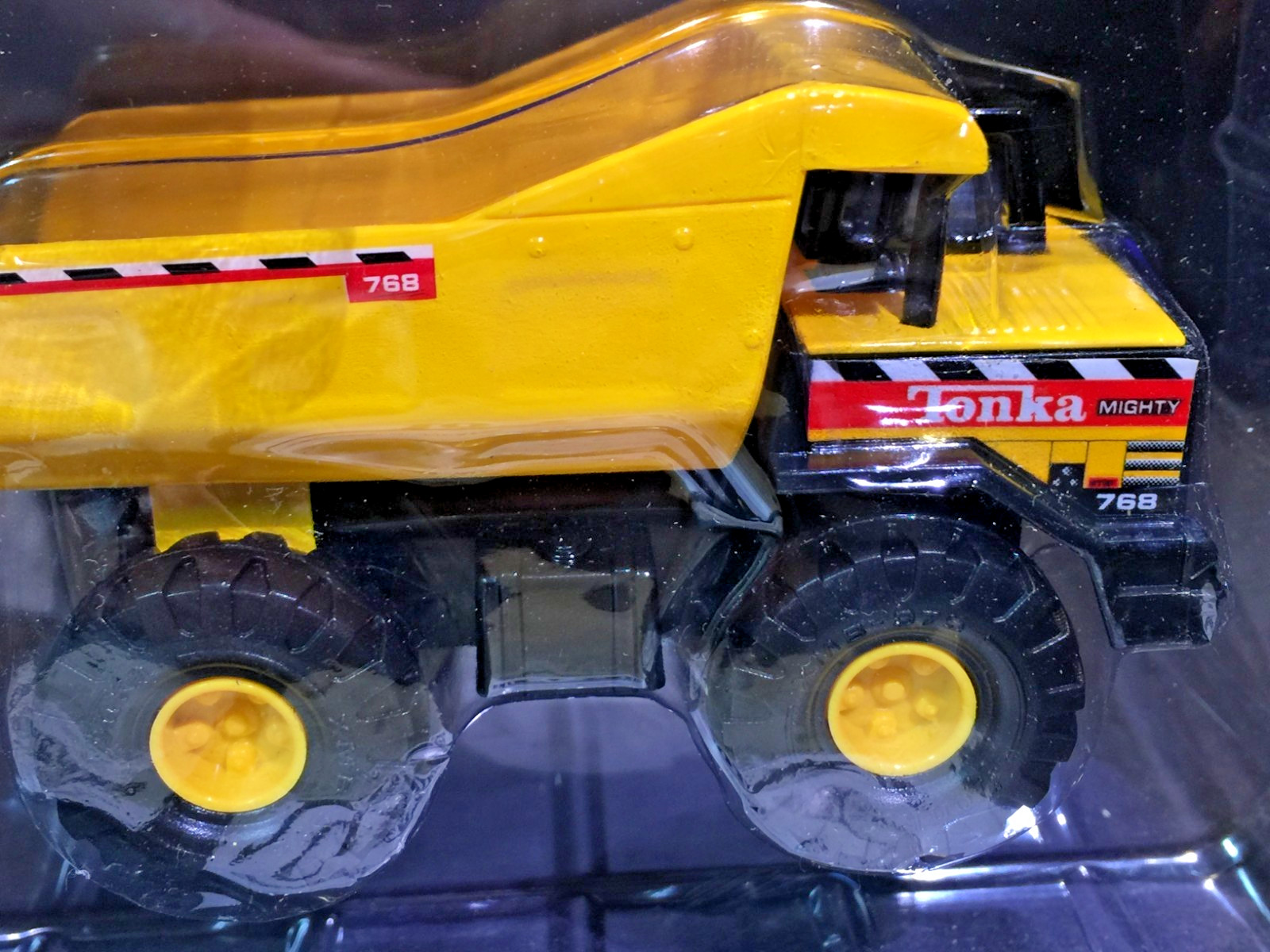 2003 Hasbro Tonka 3 Mini Mighty Replicas Crane, Front Loader, Dump W/COAs NEW!