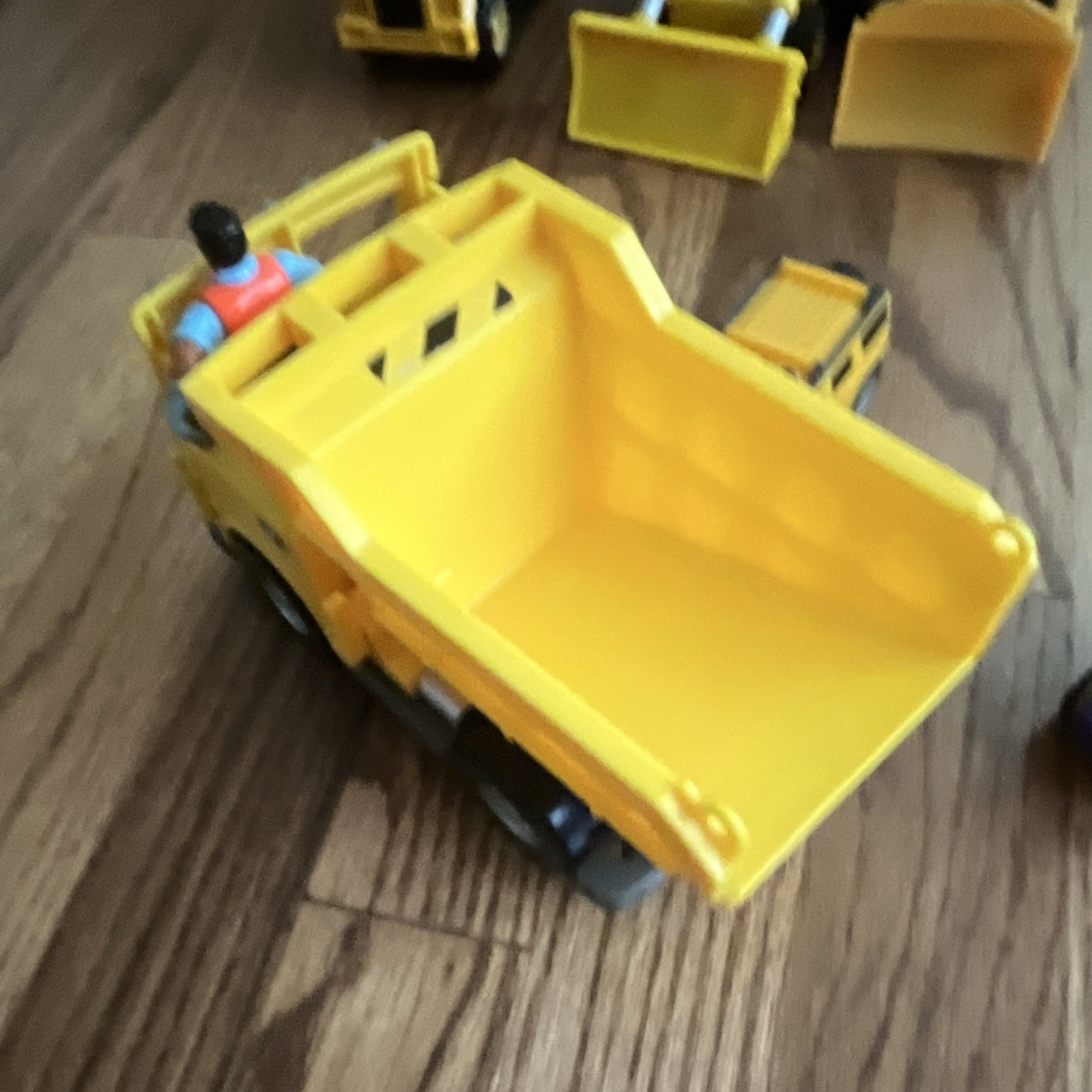 Plastic Toy Construction Vehicle Lot: Dump Trucks, Bulldozer, Excavator, Figures