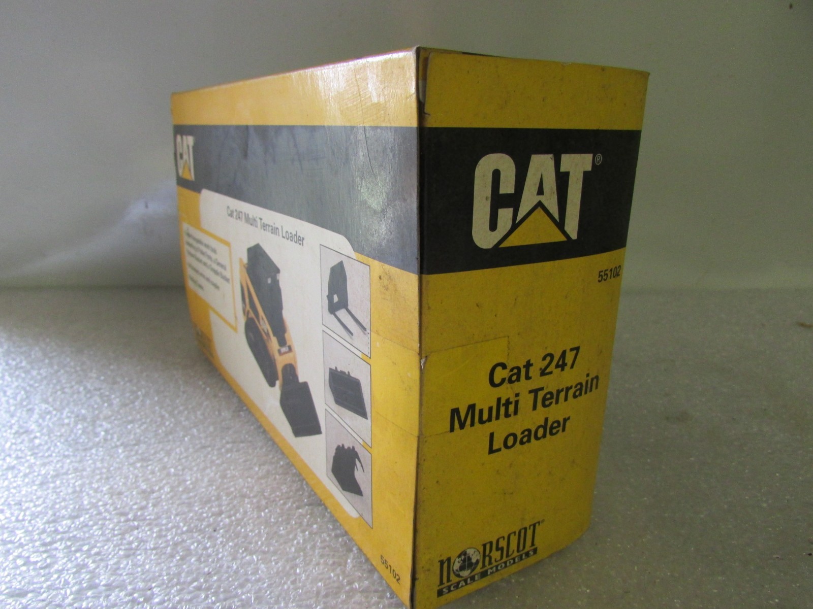 Norscot CAT 247 Multi Terrain Loader-Skid Steer 1:32 Scale Model 55102