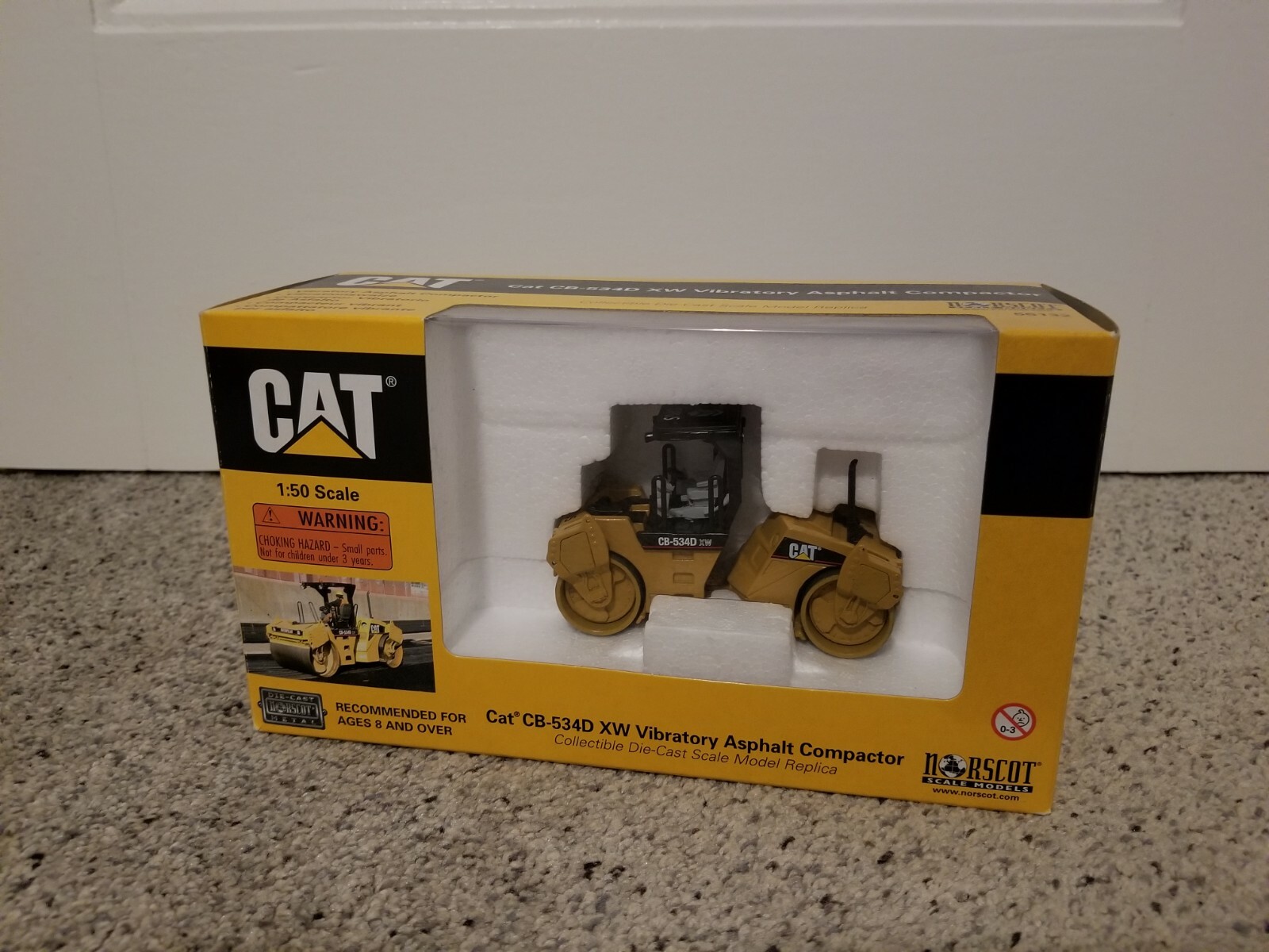 Cat CB-534D XW Vibratory Asphalt Compactor