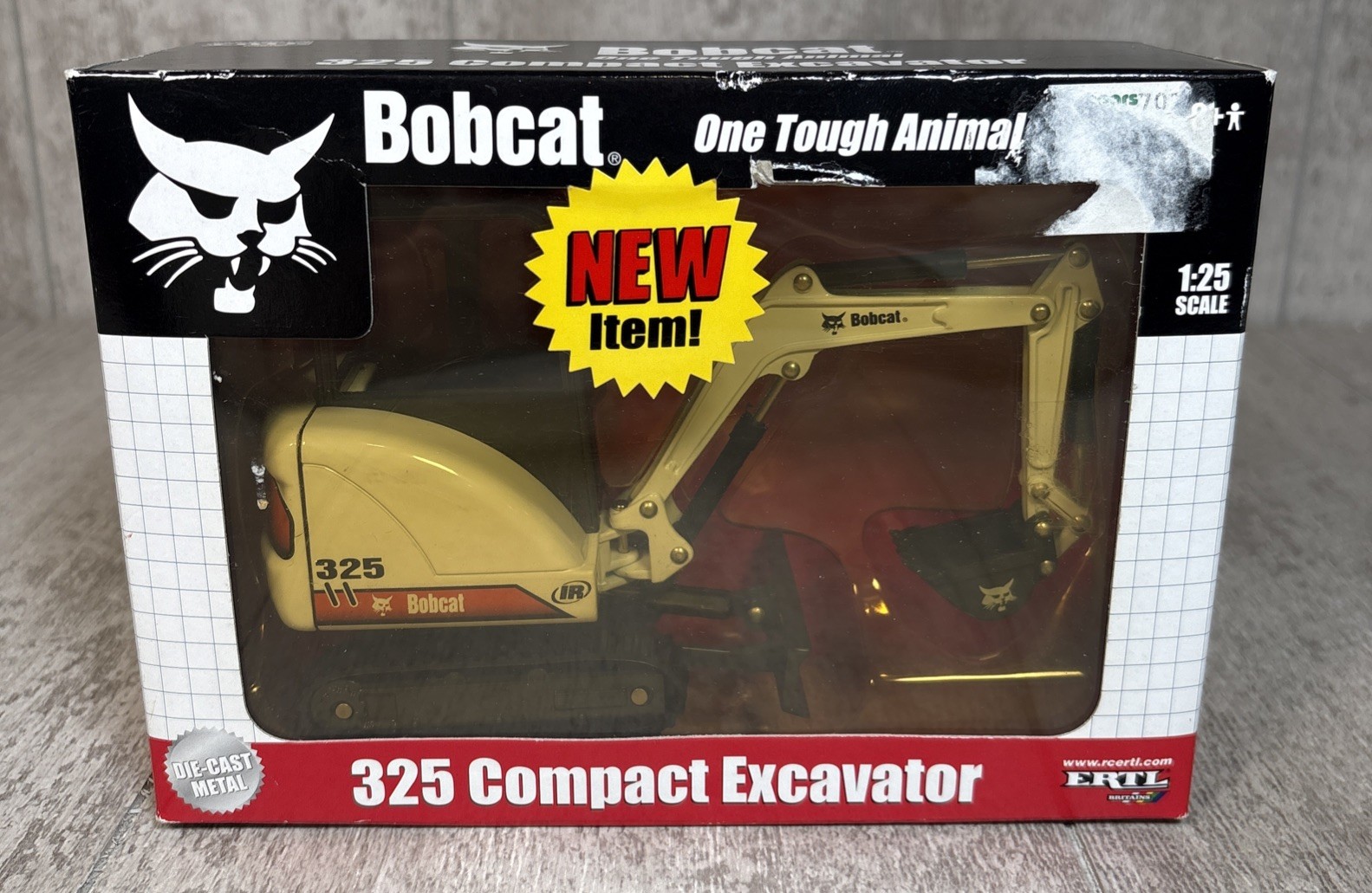 1/25 Ertl Bobcat 325 Compact Excavator DieCast w/ Box
