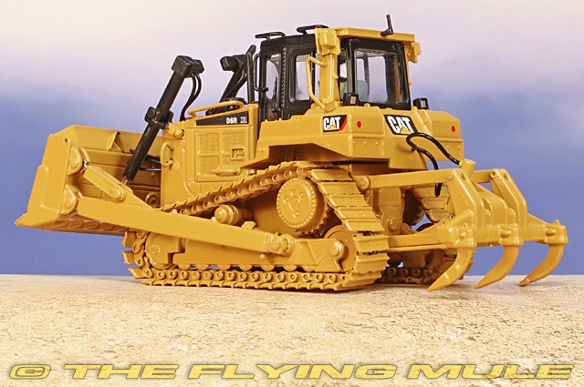Diecast Masters 1:50 D6 LGP VPAT Bulldozer
