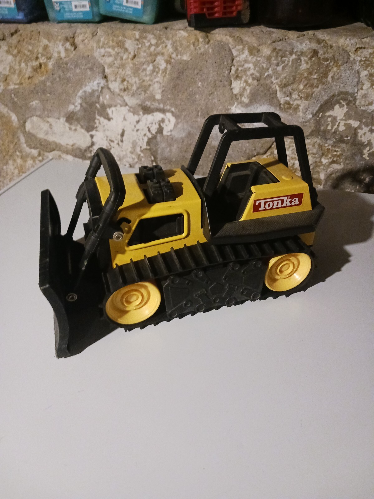 Tonka Bulldozer M-7461 Metal And Plastic T05