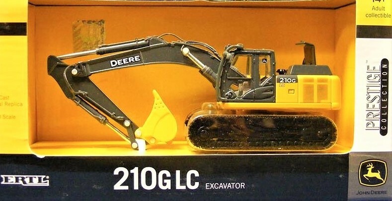 Ertl 45432 John Deere 210G LC Tracked Excavator 1/50 Die-cast MIB