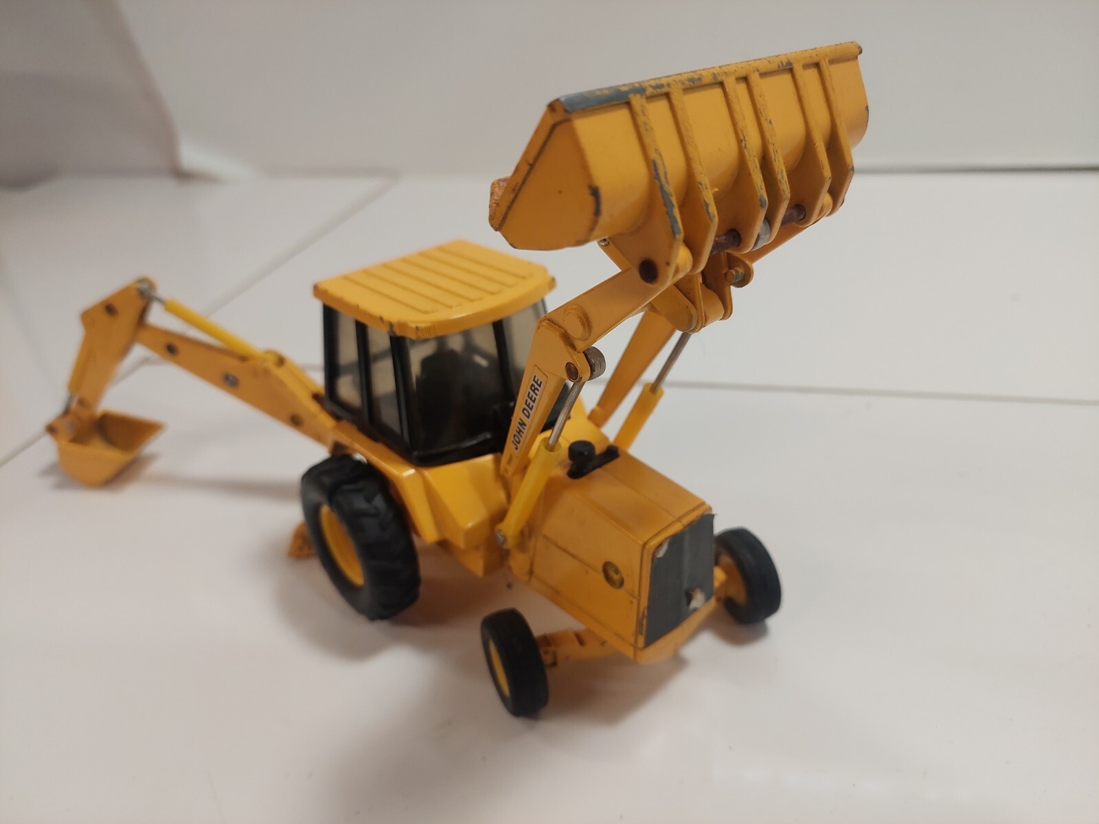 Ertl Backhoe 1990 John Deere 5520 Backhoe Loader 1/32 Diecast Part Or Repair