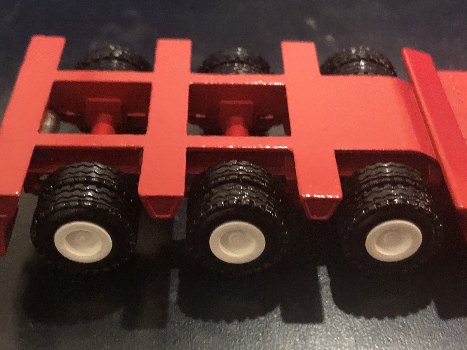 Conrad #3912 Volvo NL12 Intercooler Tractor Lowboy Trailer 1:50 – Diecast Boxed