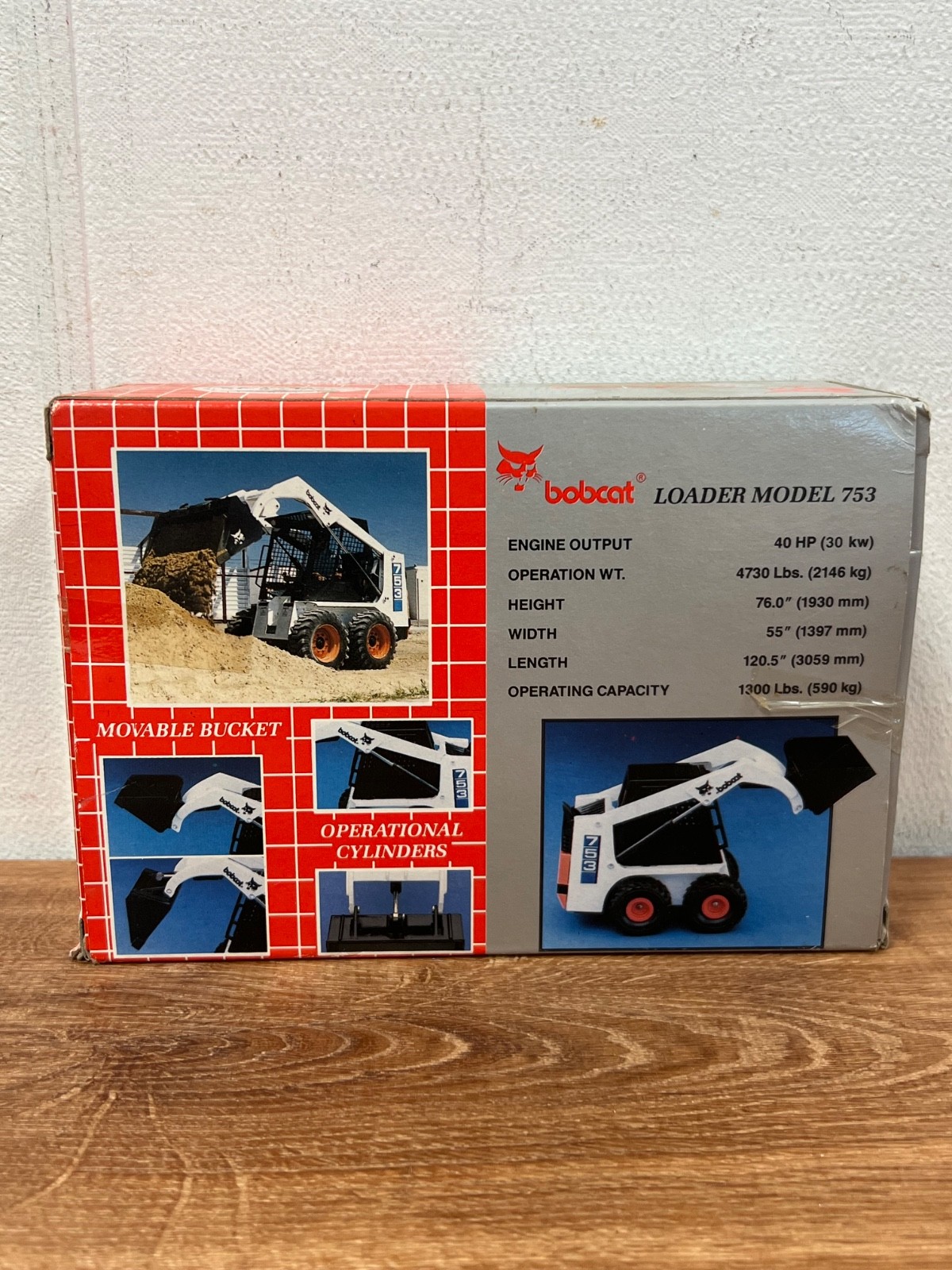 Bobcat 753 Skid-Steer Loader Clover 1:25 Scale Diecast Model #6722252 New