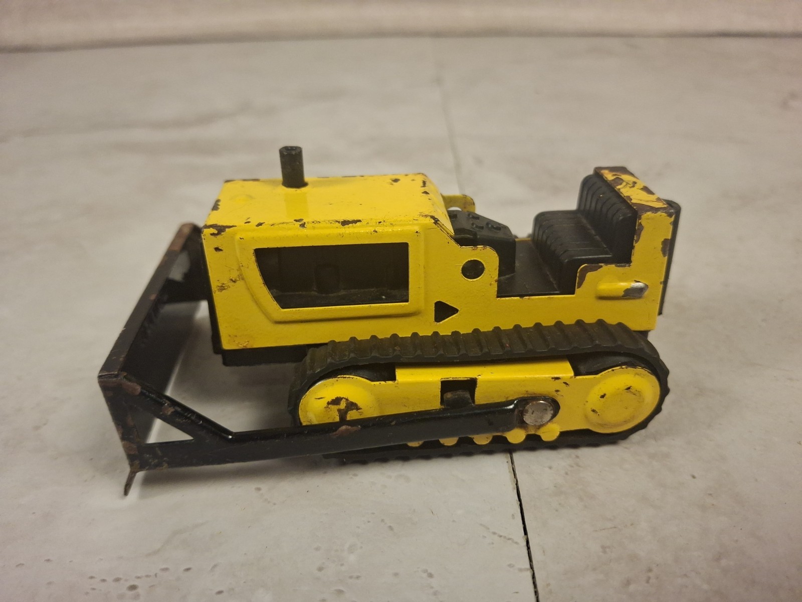 Vintage Tonka Toy Bulldozer Construction Tractor Crawler Tracks 1970s Vehicle