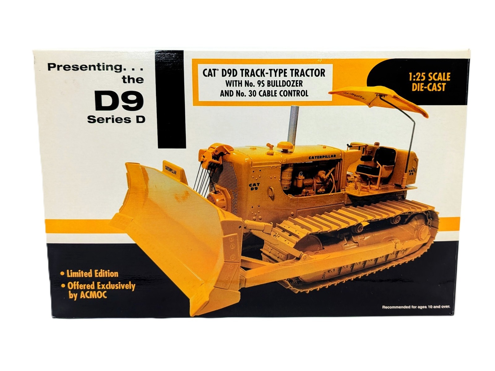 1/25 CAT D9 Series D Tractor with Cable Blade – ACMOC Show Edition 1 of 200