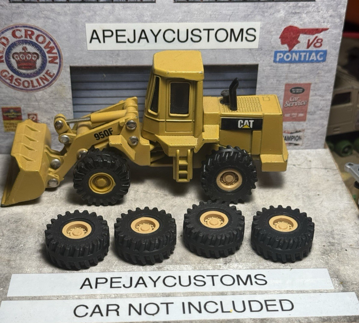 4 new tires for Caterpillar ERTL 950 Front End Loader 1/64 Classic Cat Machine