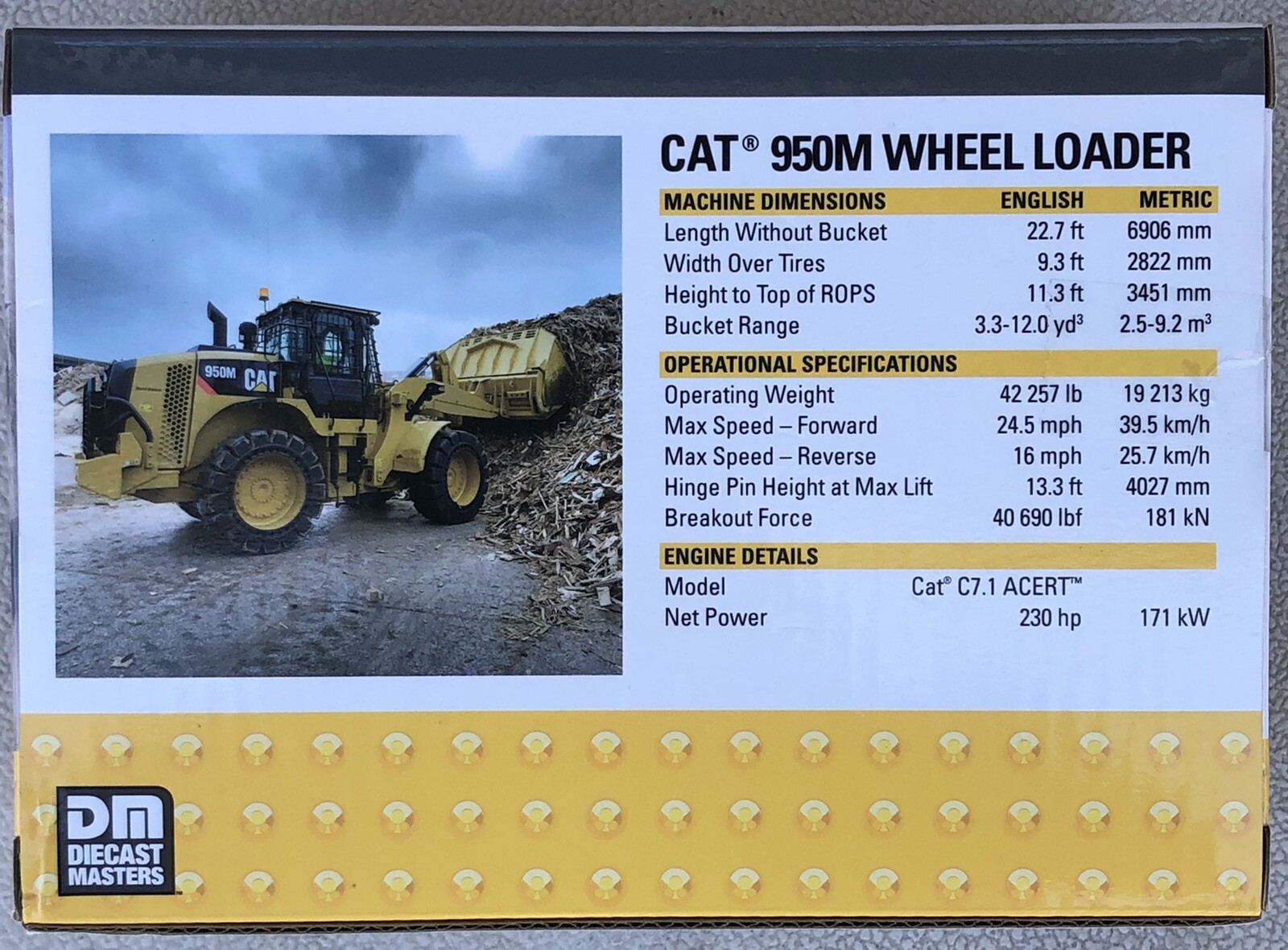 CAT Caterpillar 950 M Wheel Loader 1/64, Play & Collect by Diecast Masters 85608