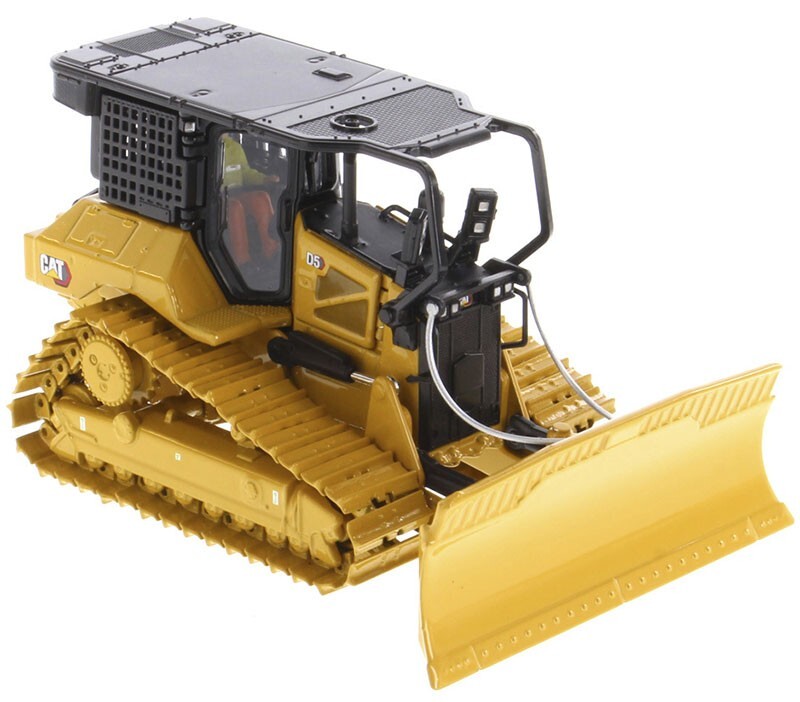 Die Cast Masters D5 LGP Fire Dozer Caterpillar NEW 1:50 85952