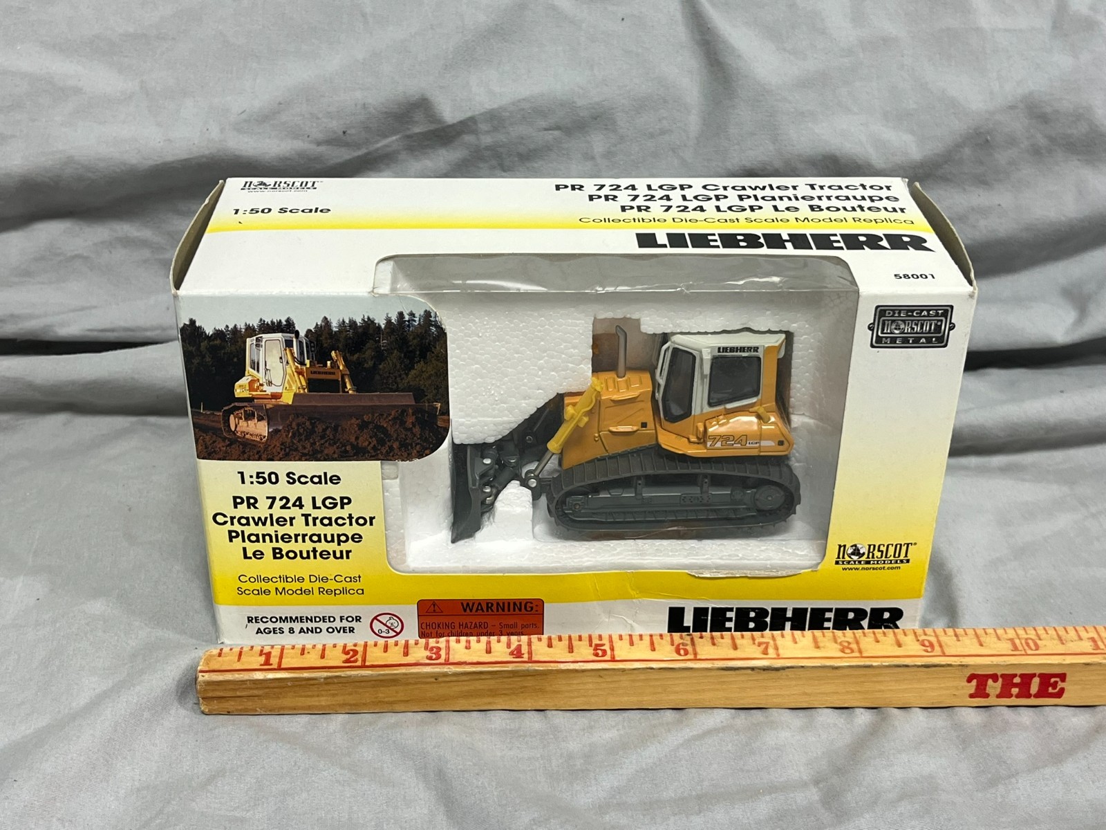 Liebherr Bulldozer PR724 LGP 1:50 NORSCOT Diecast NIB