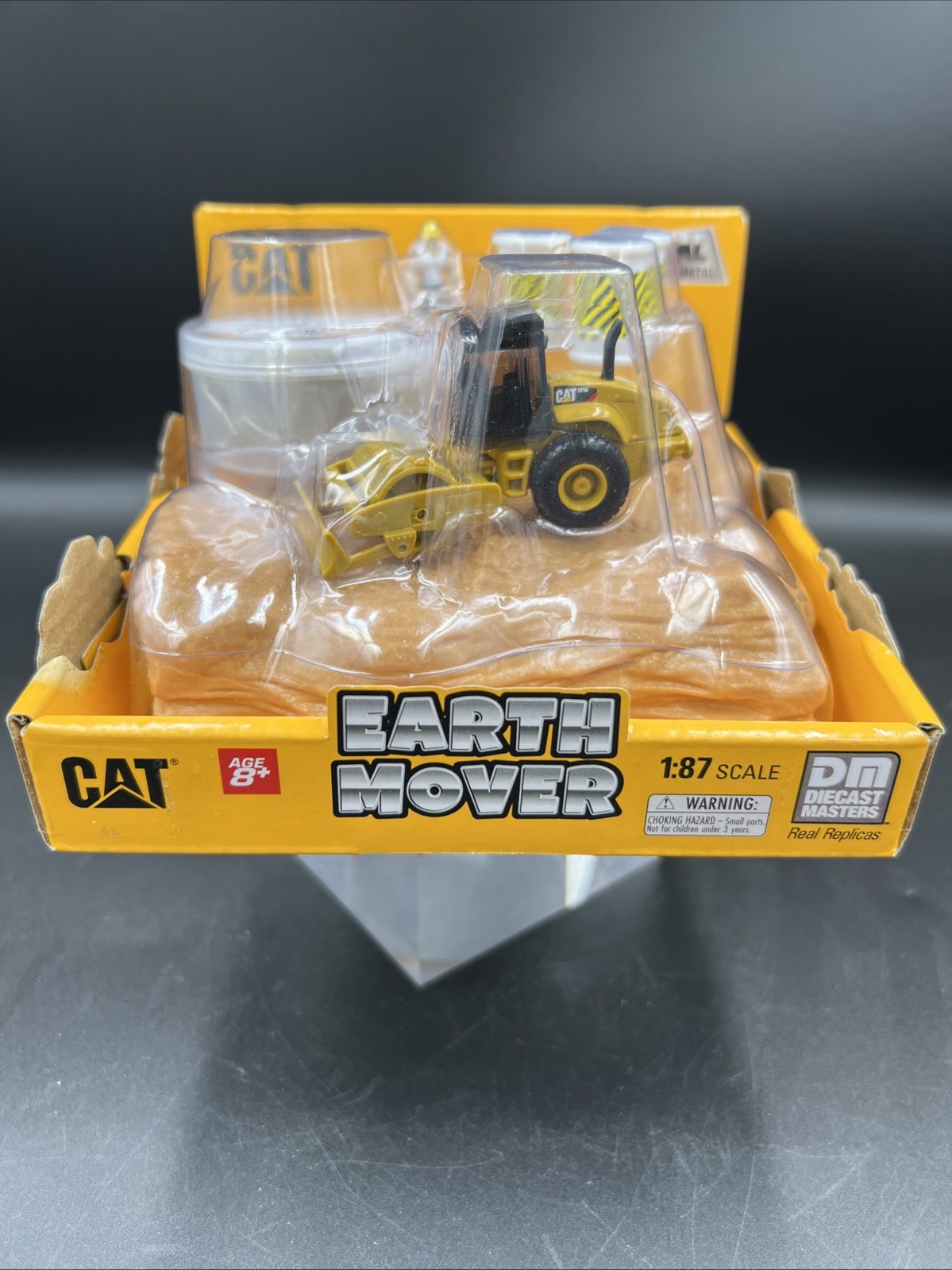 CATERPILLAR 1:87 CAT CP56 Padfoot Drum Vibratory Roller DIECAST MASTERS 84490A