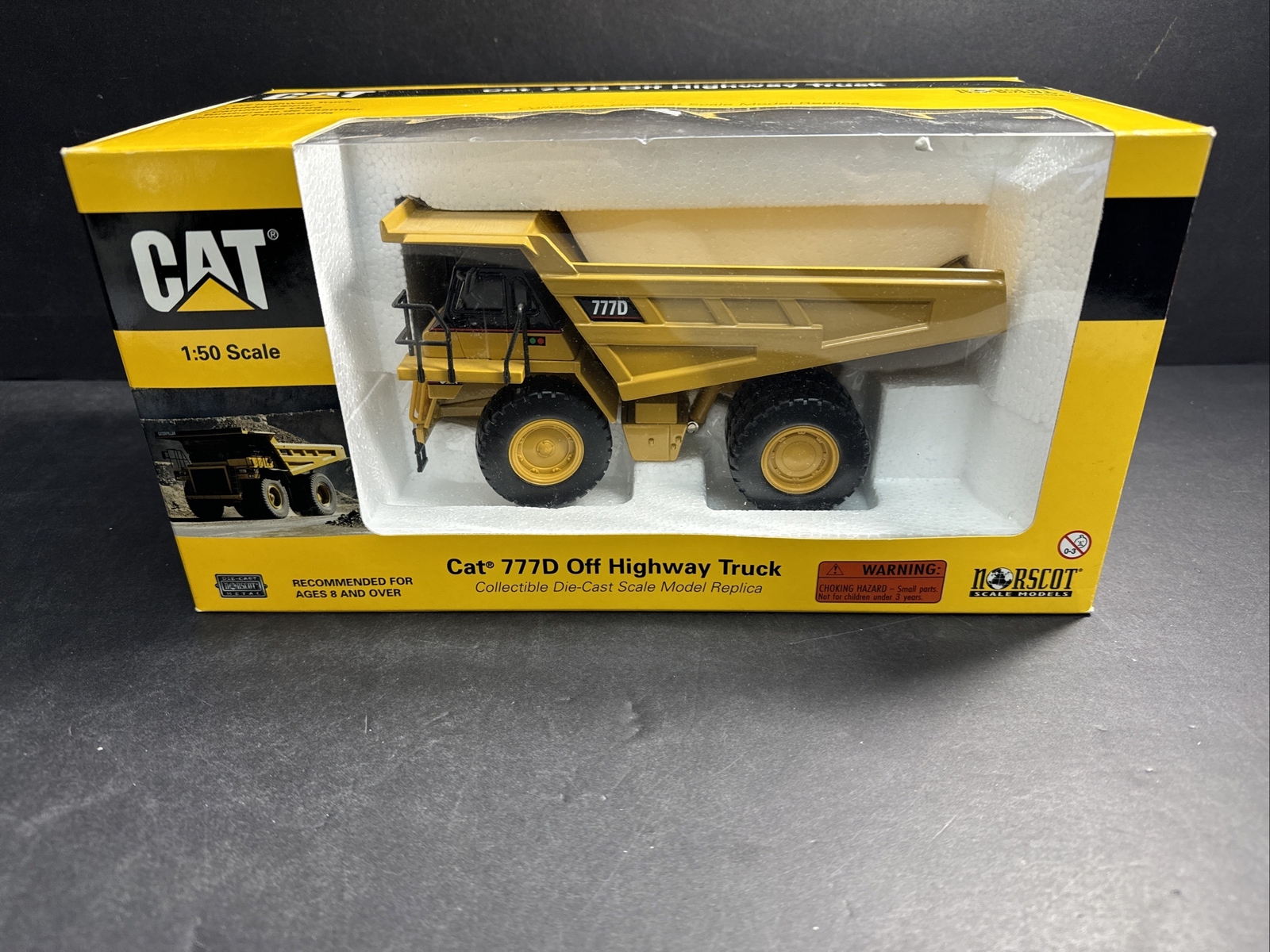 CAT CATERPILLAR 777D OFF-HIGHWAY TRUCK 1:50 SCALE MODEL – NORSCOT 55104 T121