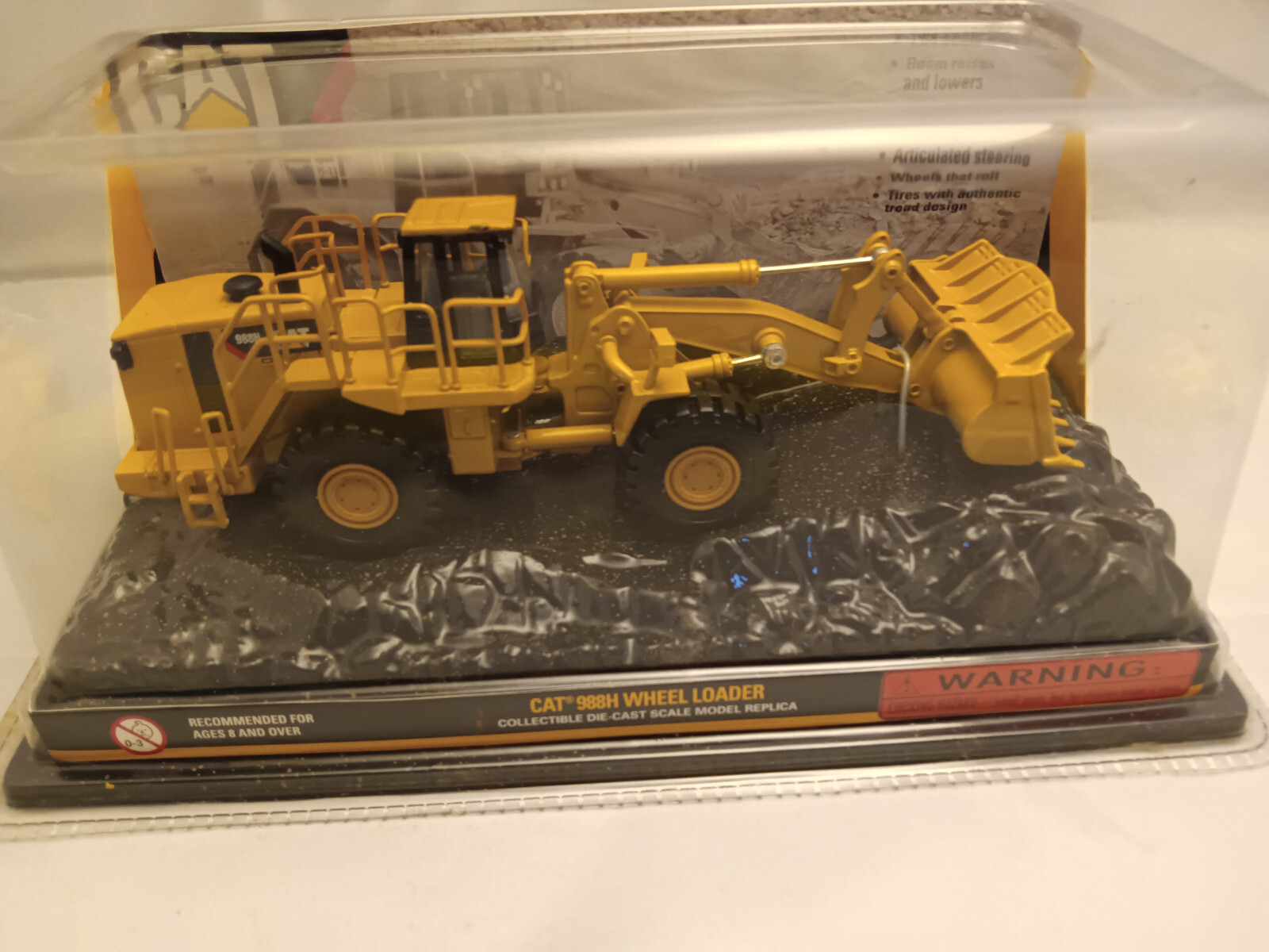 Norscot Yellow CAT 988H Wheel Loader 1:64 Collectible Die-cast Model Vehicle