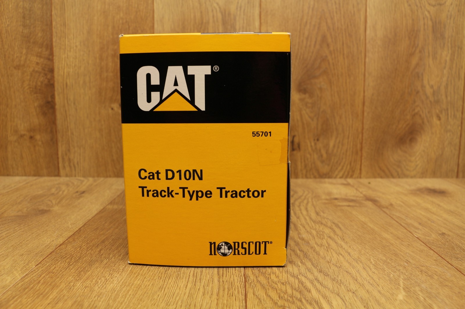 CATERPILLAR Norscot D10N Track-Type Tractor Model # 55701 1:50 Scale Die Cast